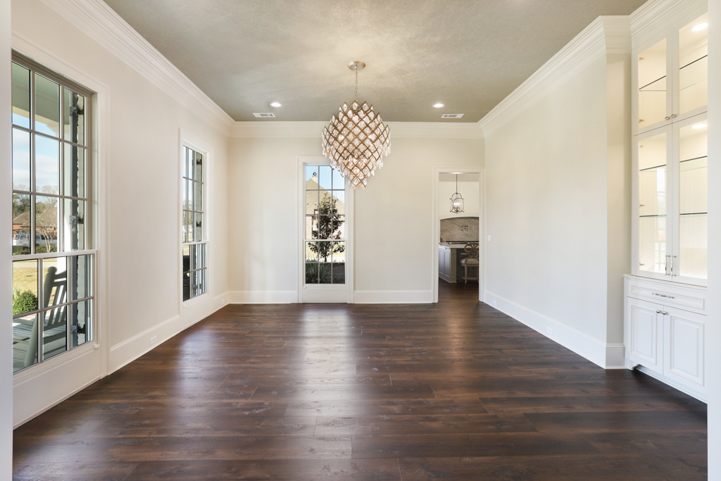 Missy Court - Image 20